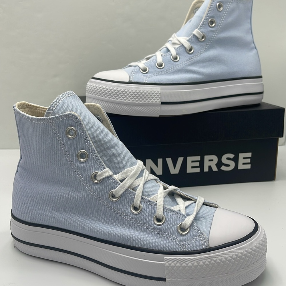 Converse WMNS Platform Sneakers A10644F
CTAS LIFT. HI BLUE SUPERMOON/NATURAL IVR - Picture 15 of 16
